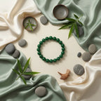create the good and new kind of background according to the bracealte in 1;1 size 